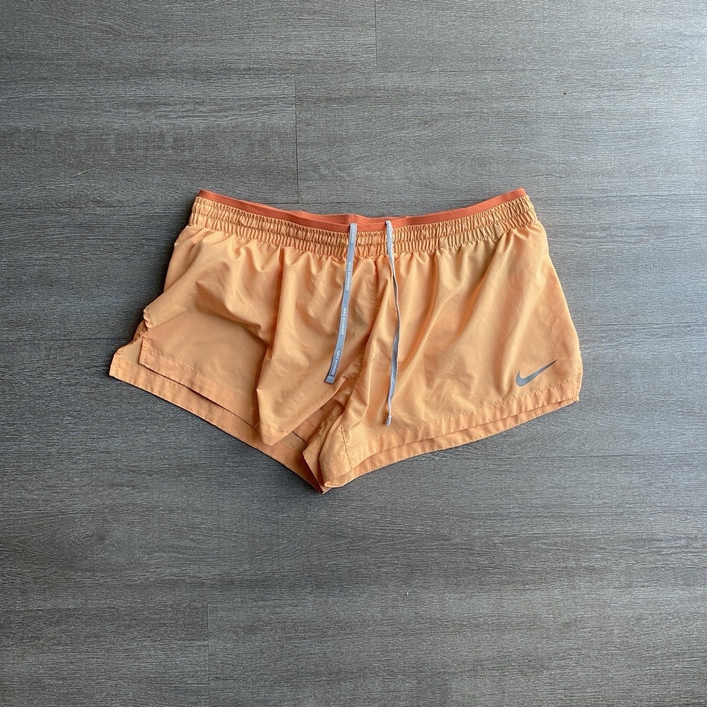 Nike Women's Elevate 3" Running Shorts Cream Orange Size Medium Athletic 1377
